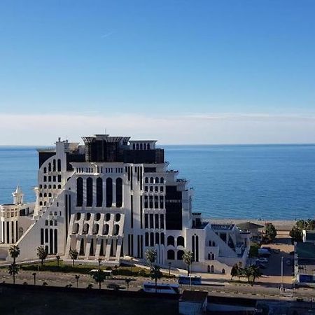 Sea Apartments บาทูมิ ภายนอก รูปภาพ